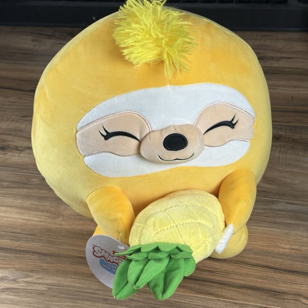 Zuru Snackles Plush Sandy Pineapple Series 2‎ Large 14” Read